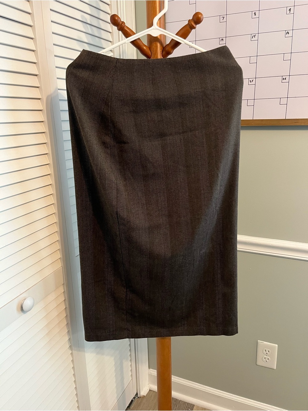 Classic Black Pencil Skirt - Women's Professional Skirt